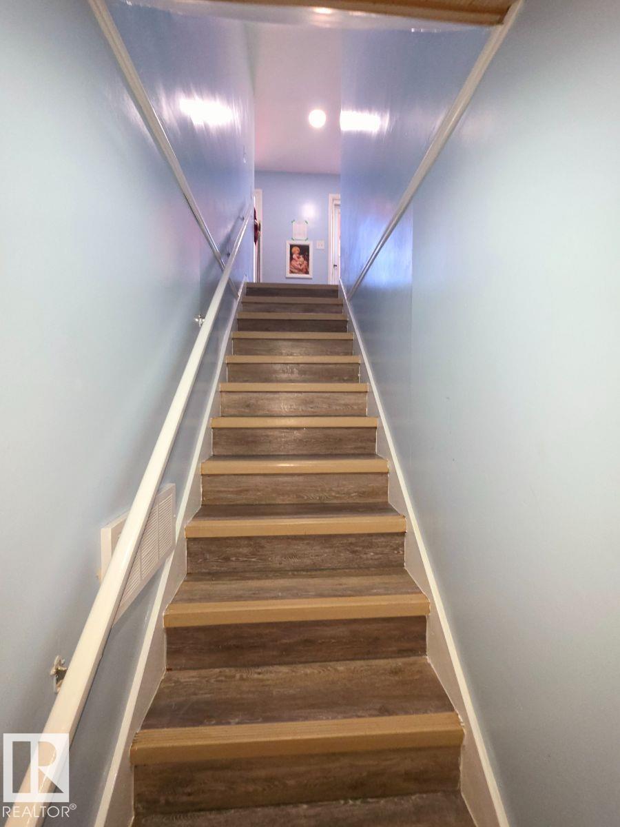 10404 116 AV NW - 32