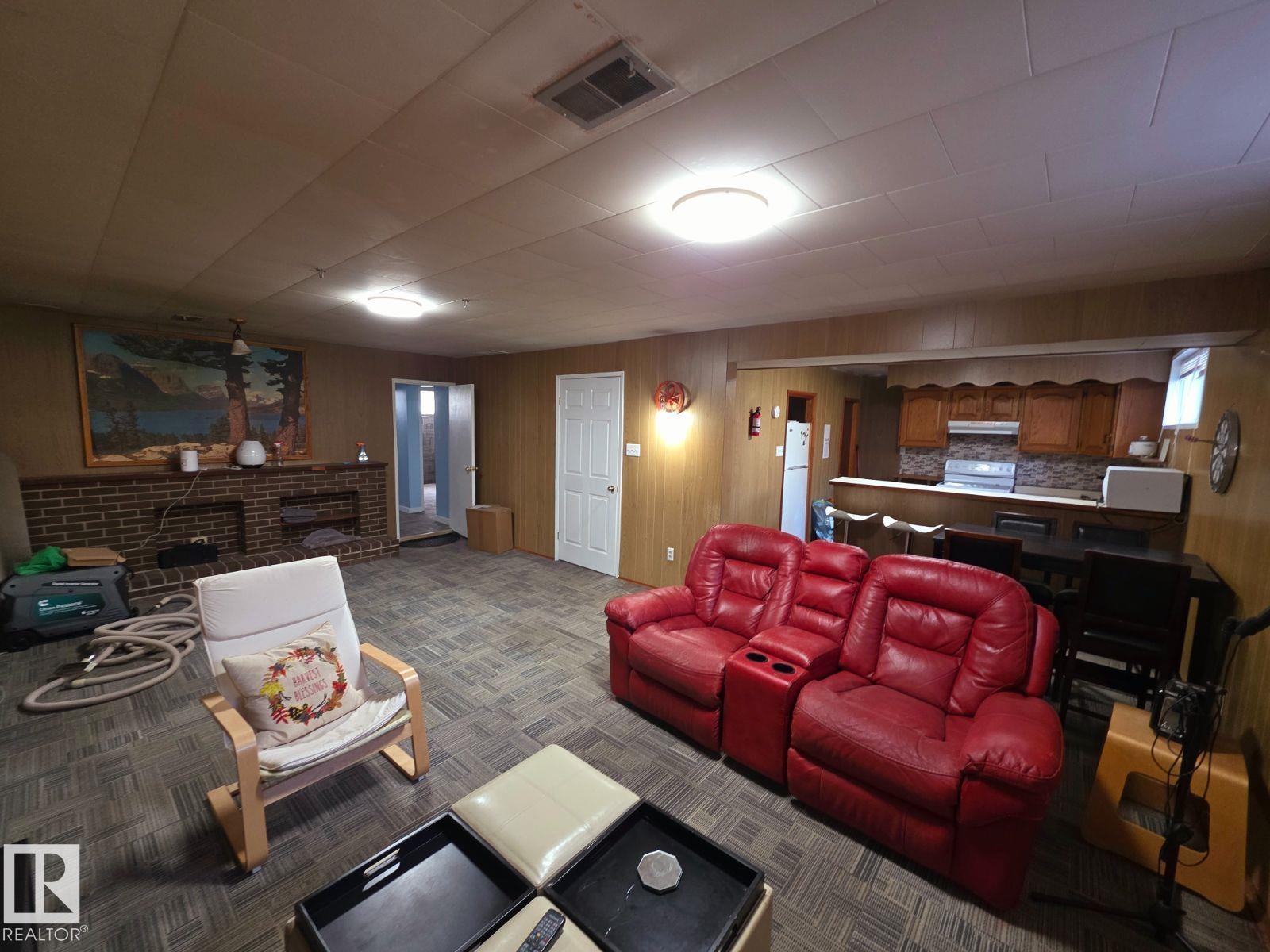 10404 116 AV NW - 36