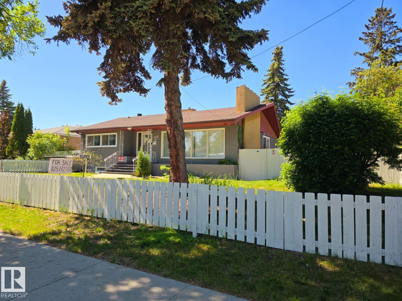 10404 116 AV NW - 9