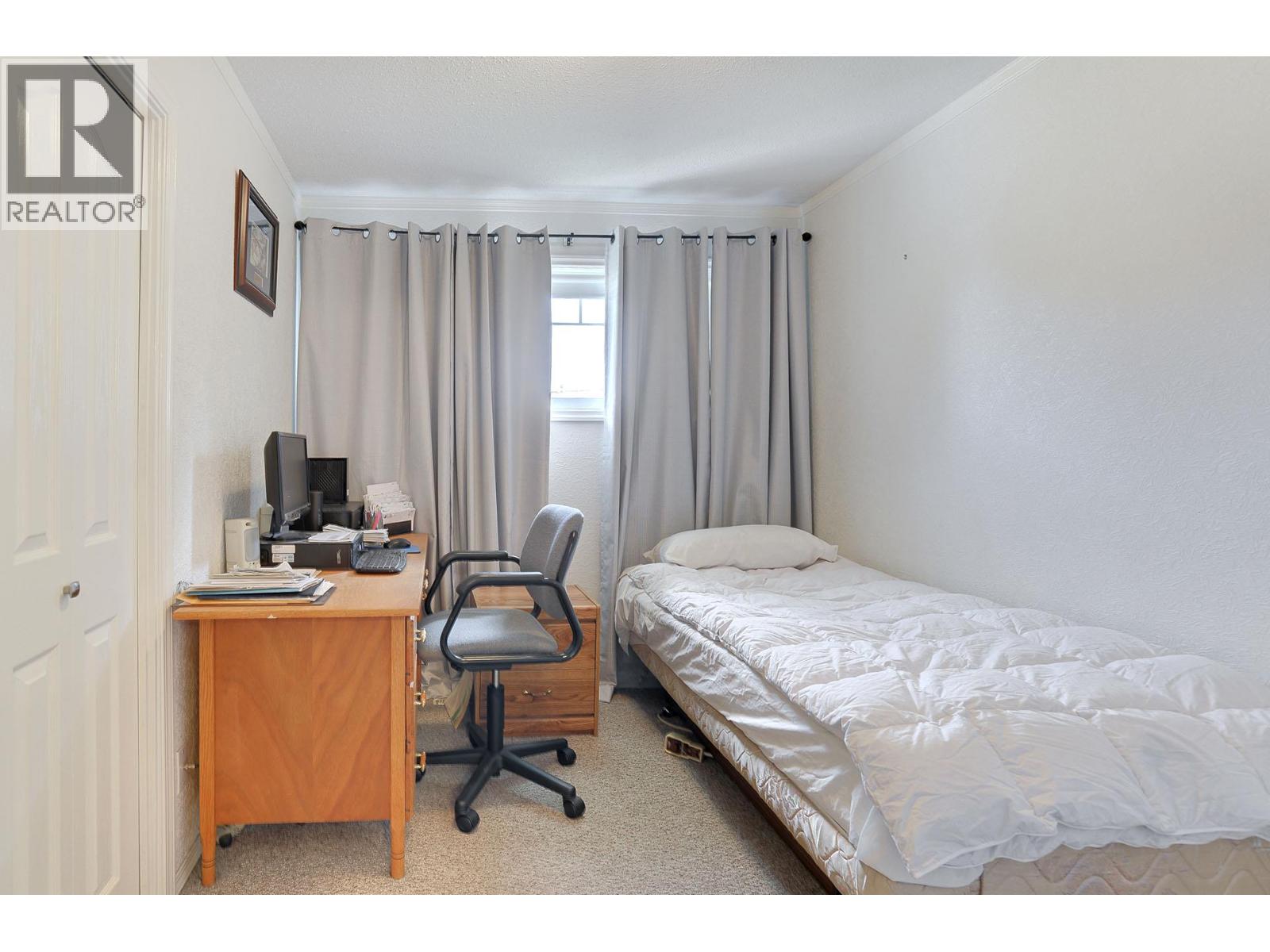 660 VALDES Drive - 17