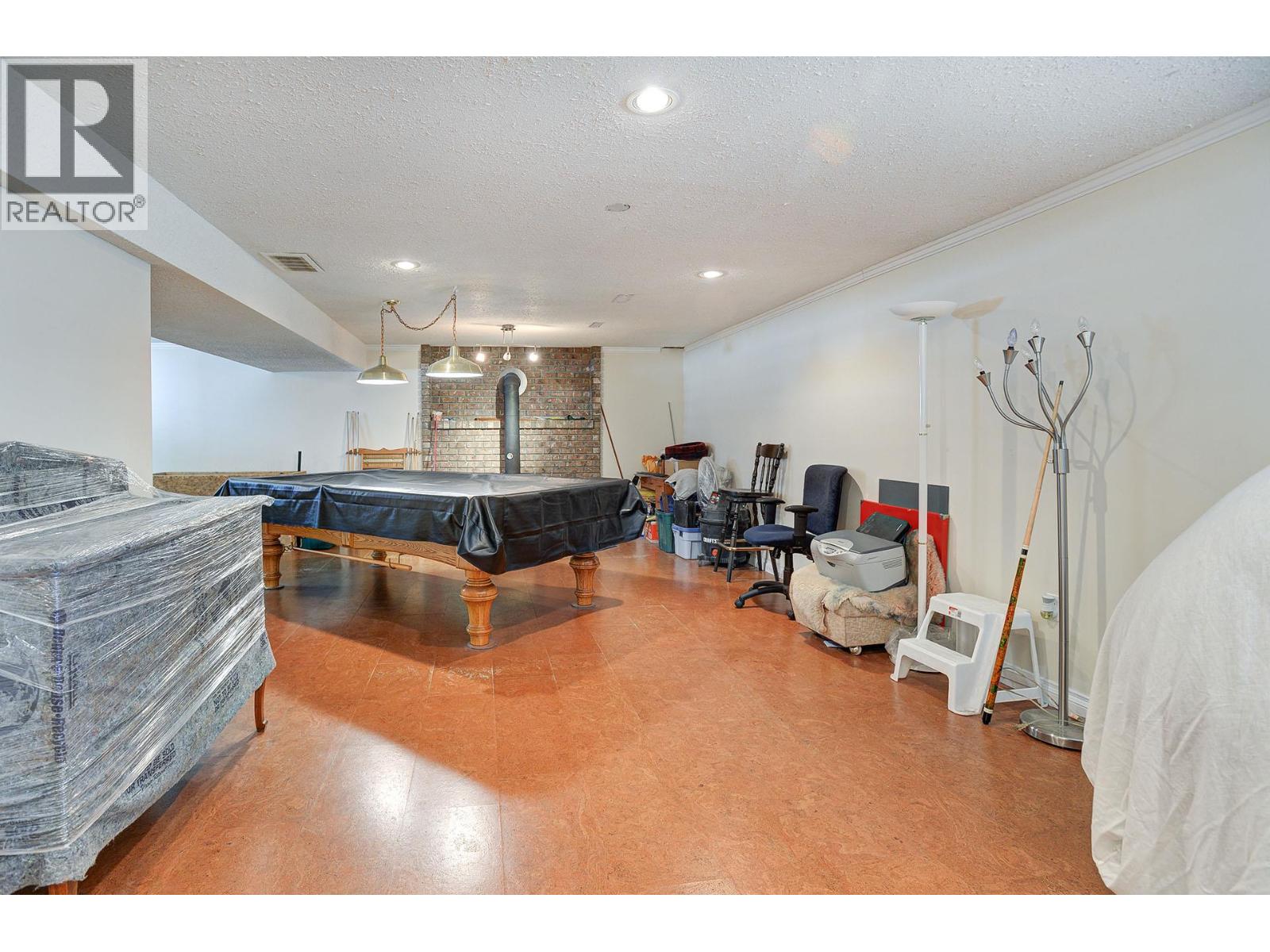 660 VALDES Drive - 20