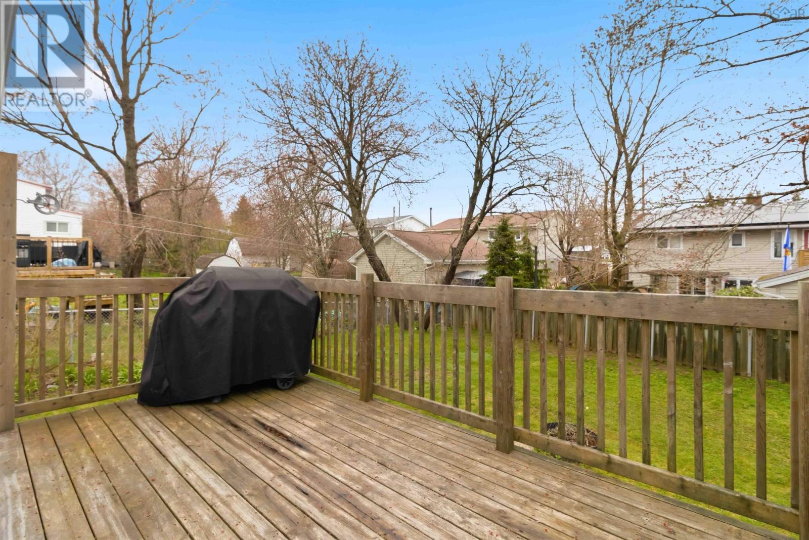 1691 St. Margaret's Bay Road - 19