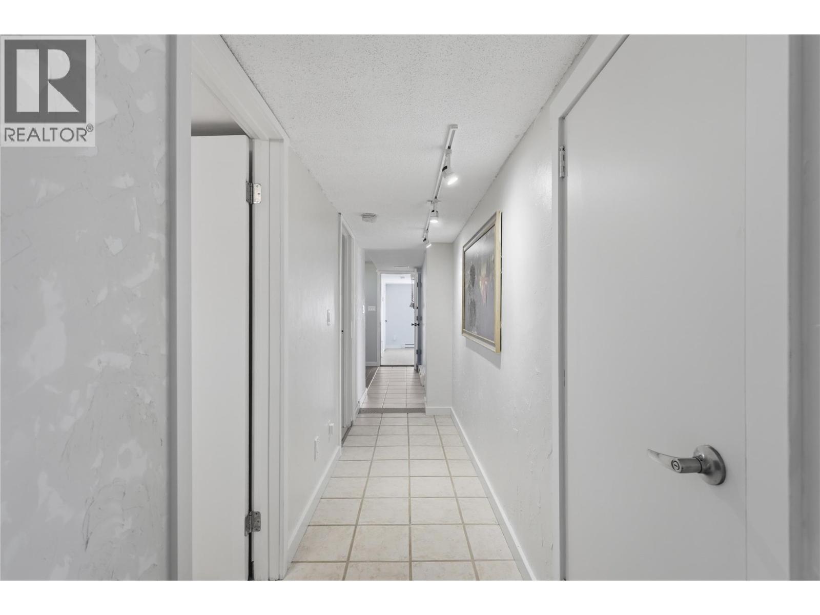 850 Norview Road - 37