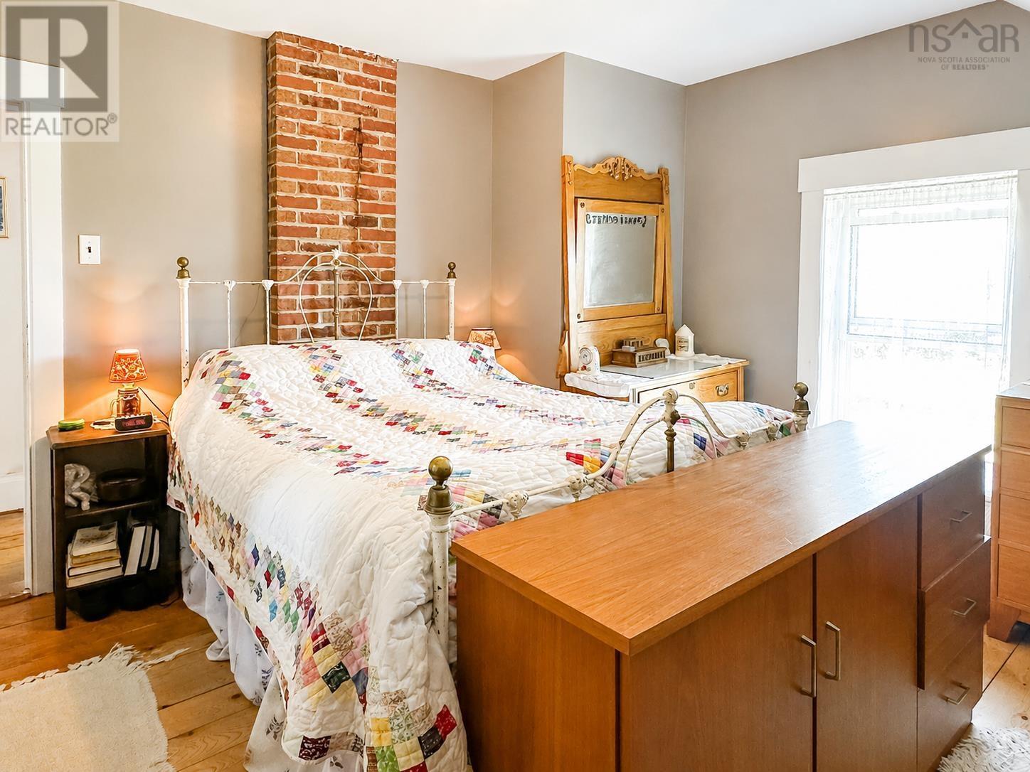 1709 Crisp Road - 17