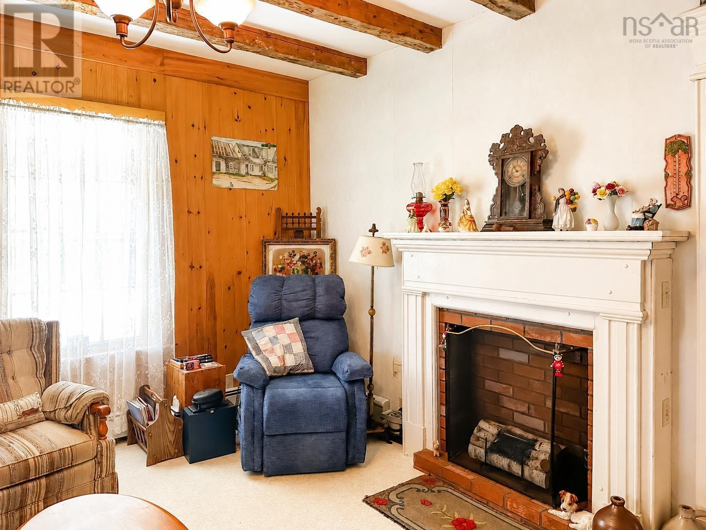 1709 Crisp Road - 11