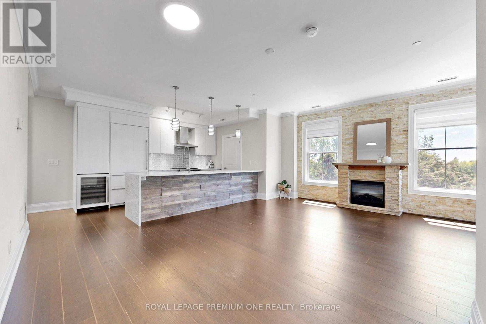 #303 10360 ISLINGTON AVENUE - 2
