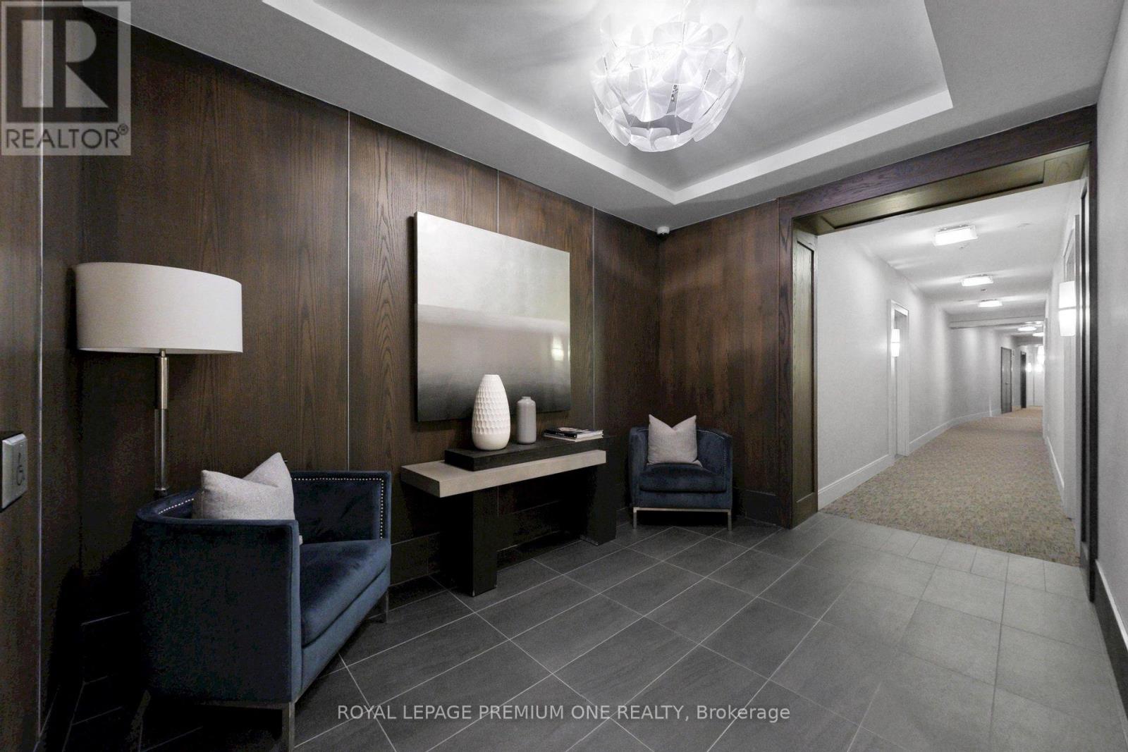#303 10360 ISLINGTON AVENUE - 41