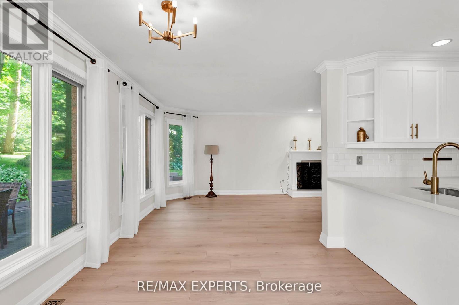 14 ALANA DRIVE - 13