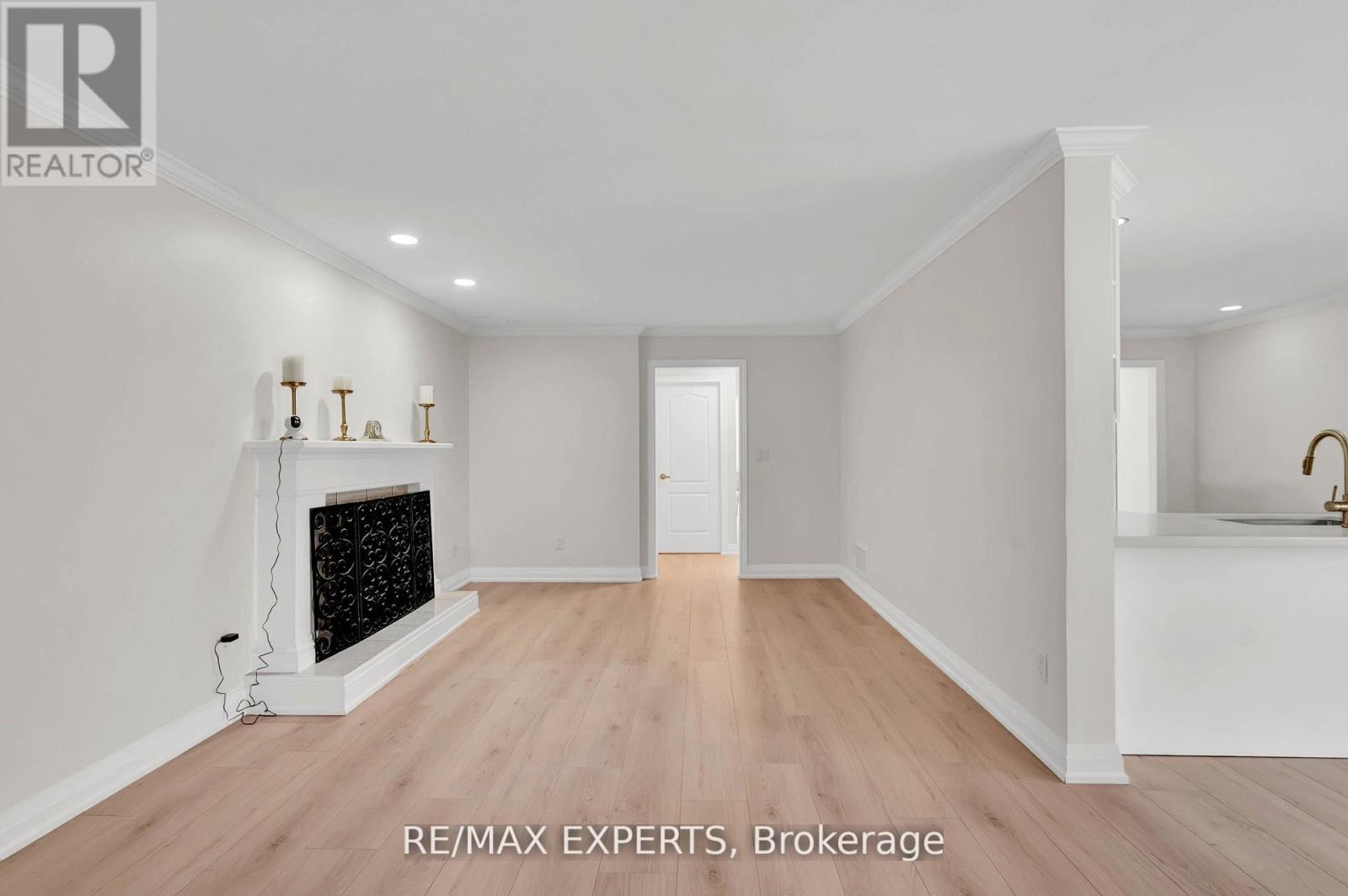 14 ALANA DRIVE - 14