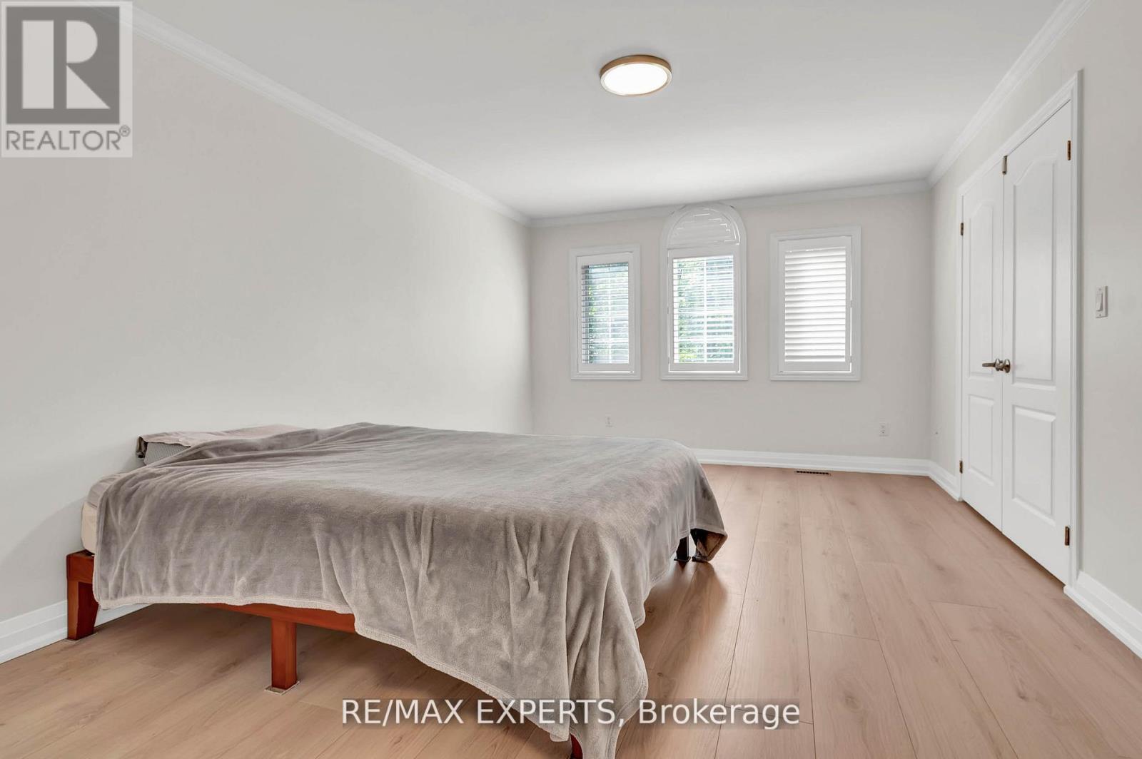 14 ALANA DRIVE - 21