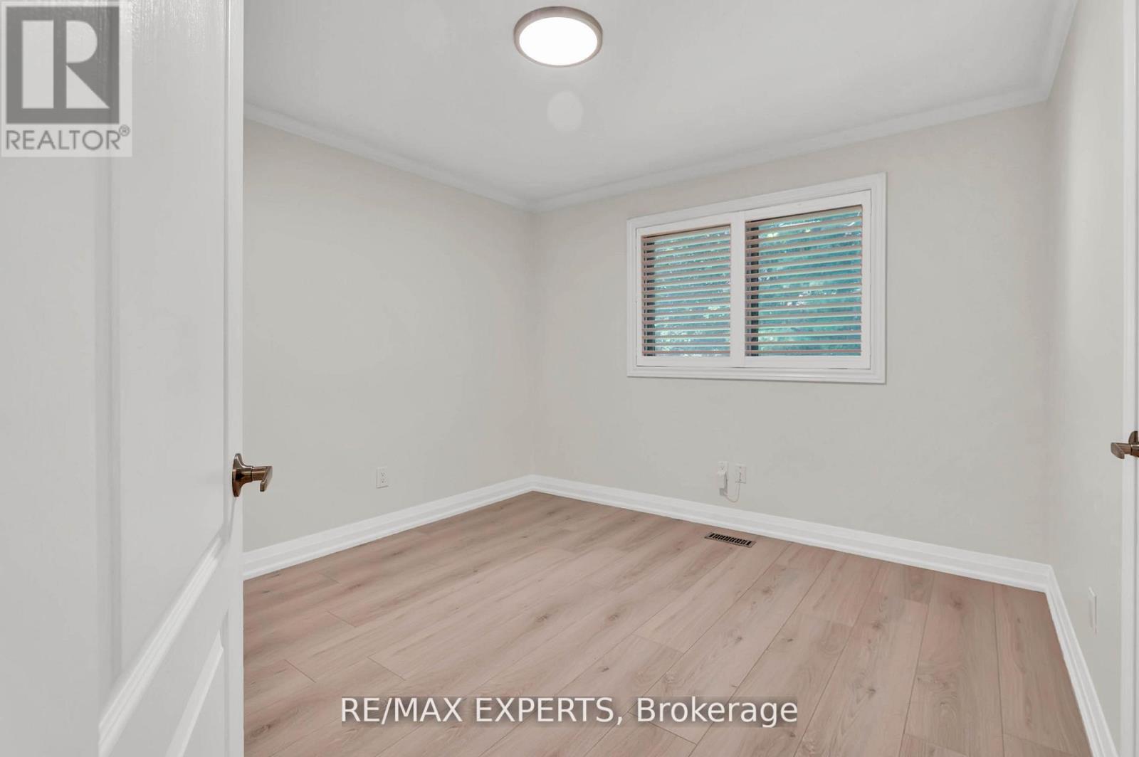 14 ALANA DRIVE - 28