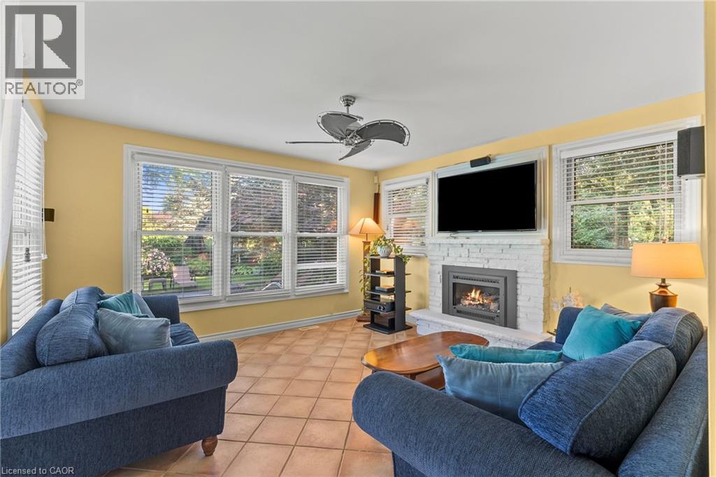 360 DORCHESTER Street - 24