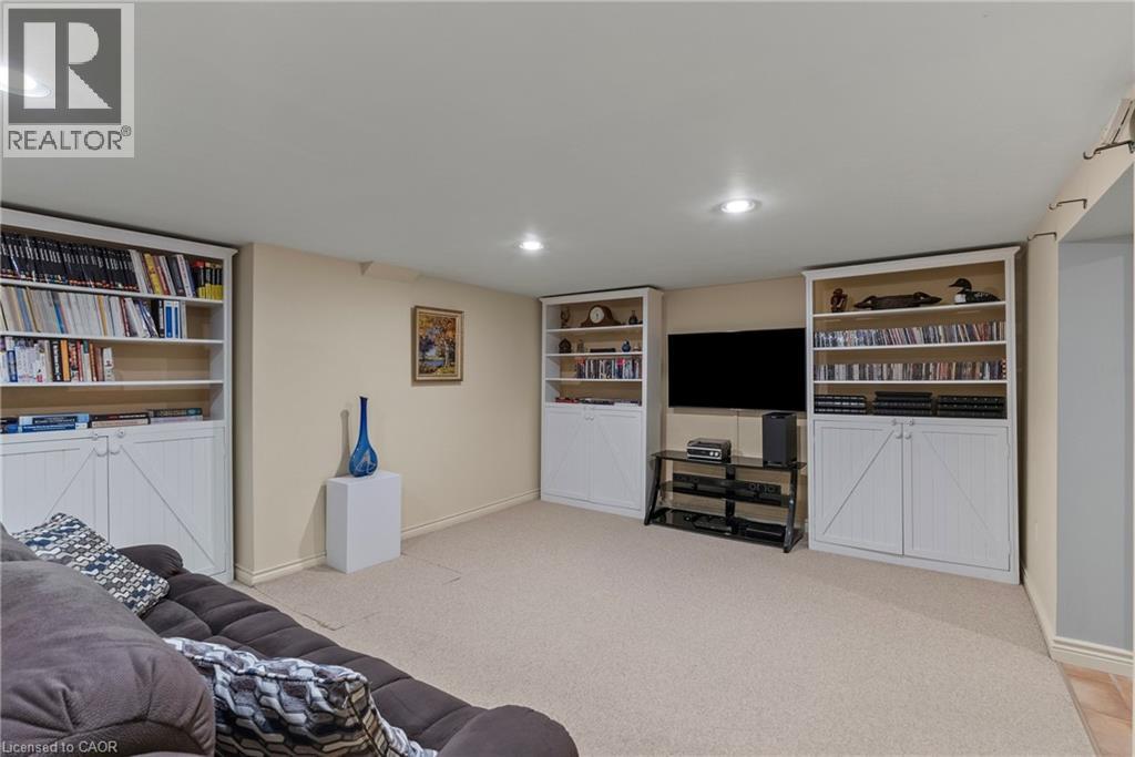 360 DORCHESTER Street - 29