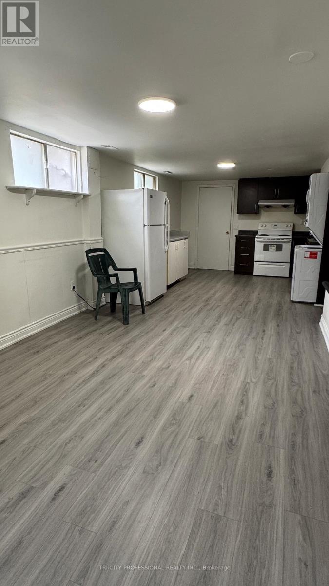 3337 HOMARK DRIVE - 21