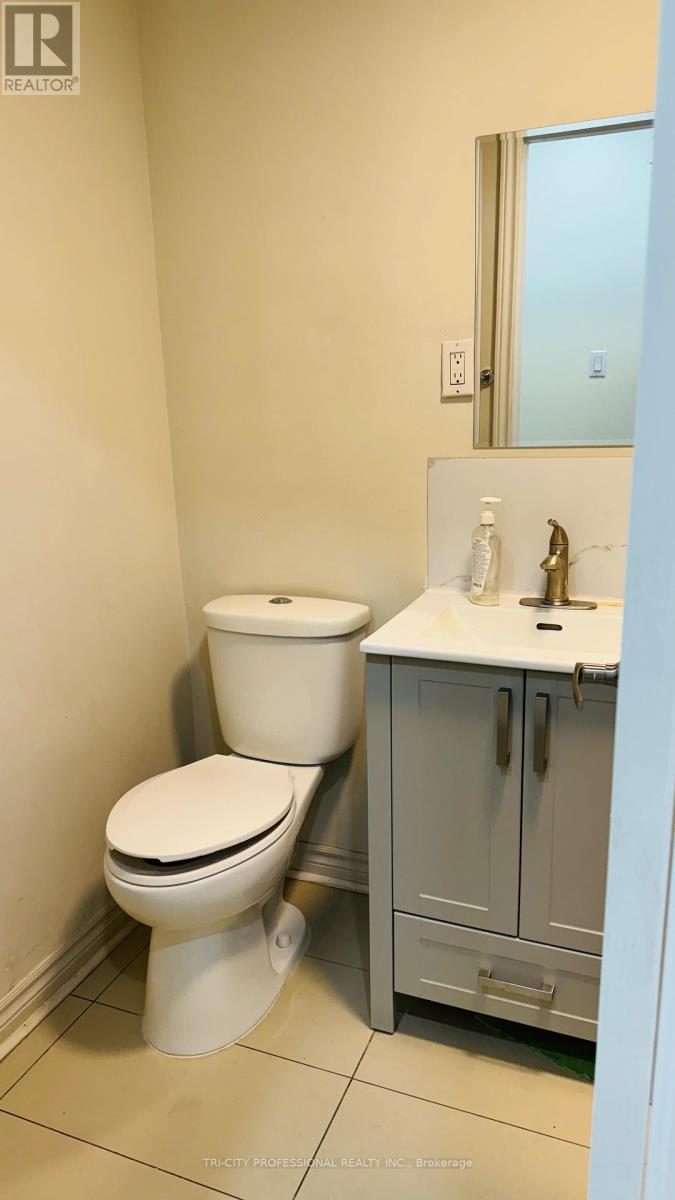 3337 HOMARK DRIVE - 23