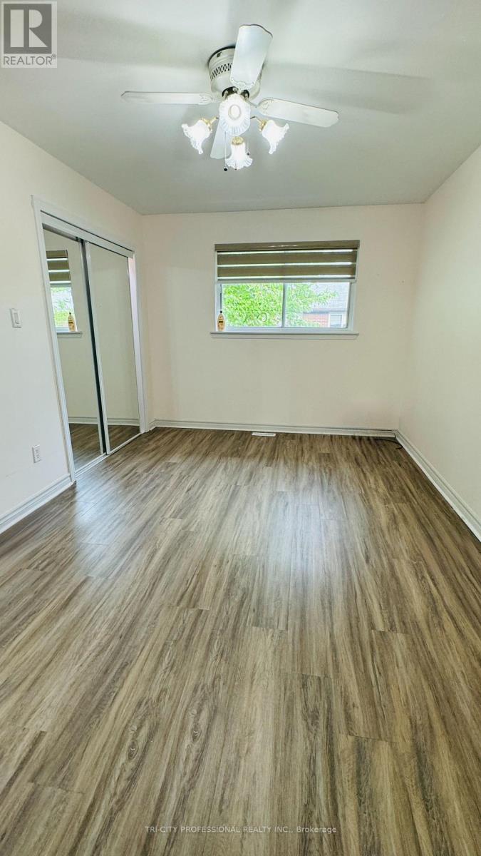 3337 HOMARK DRIVE - 26
