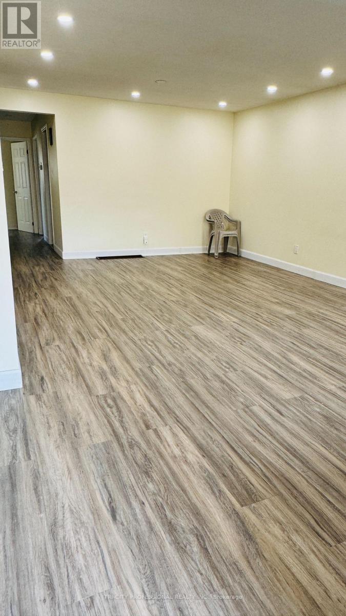 3337 HOMARK DRIVE - 28
