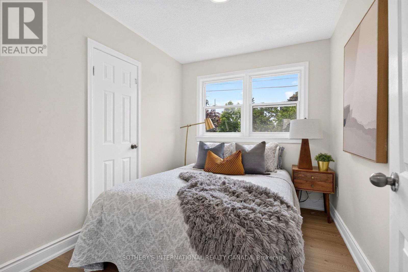 2265 PROSPECT STREET - 12