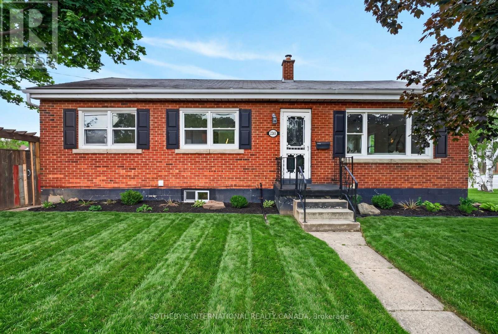 2265 PROSPECT STREET - 2