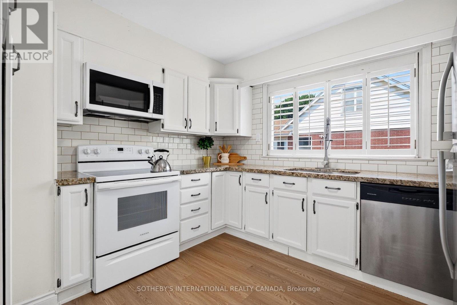 2265 PROSPECT STREET - 8