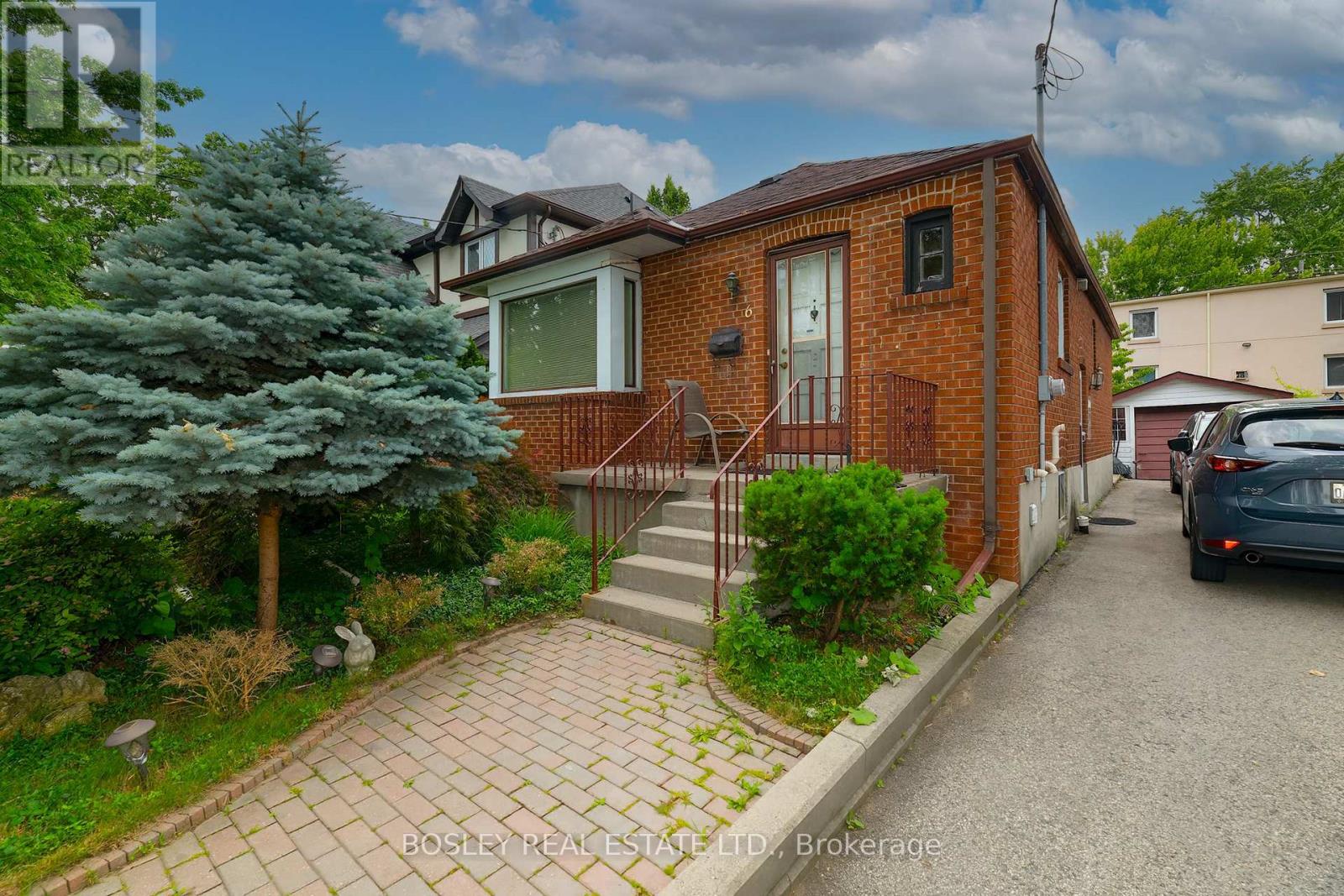 6 BOYD AVENUE - 1