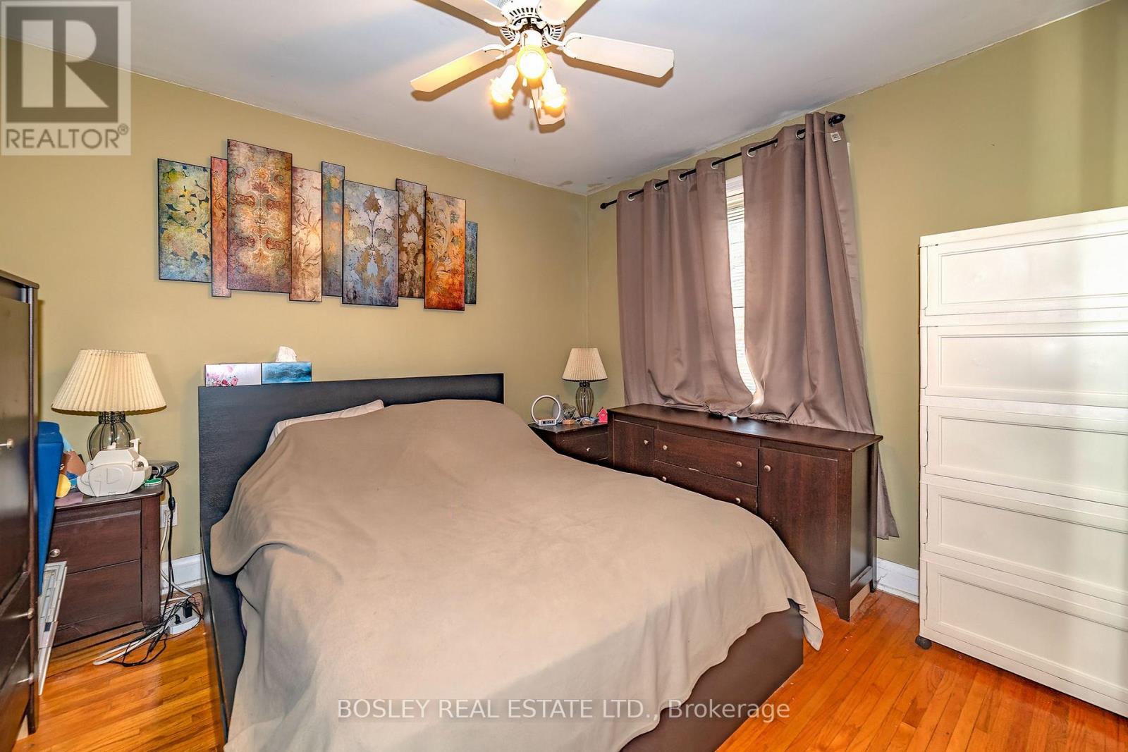 6 BOYD AVENUE - 7