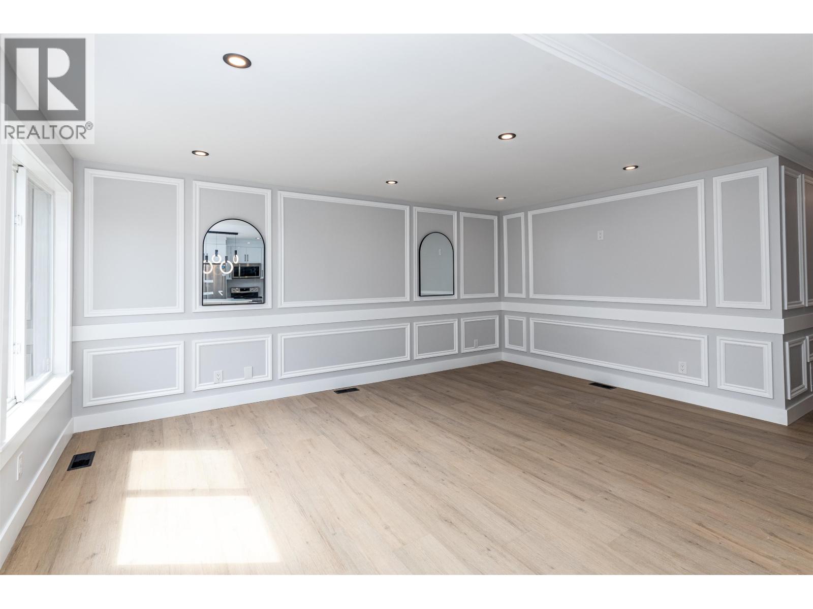 2711 SPARKS STREET - 3