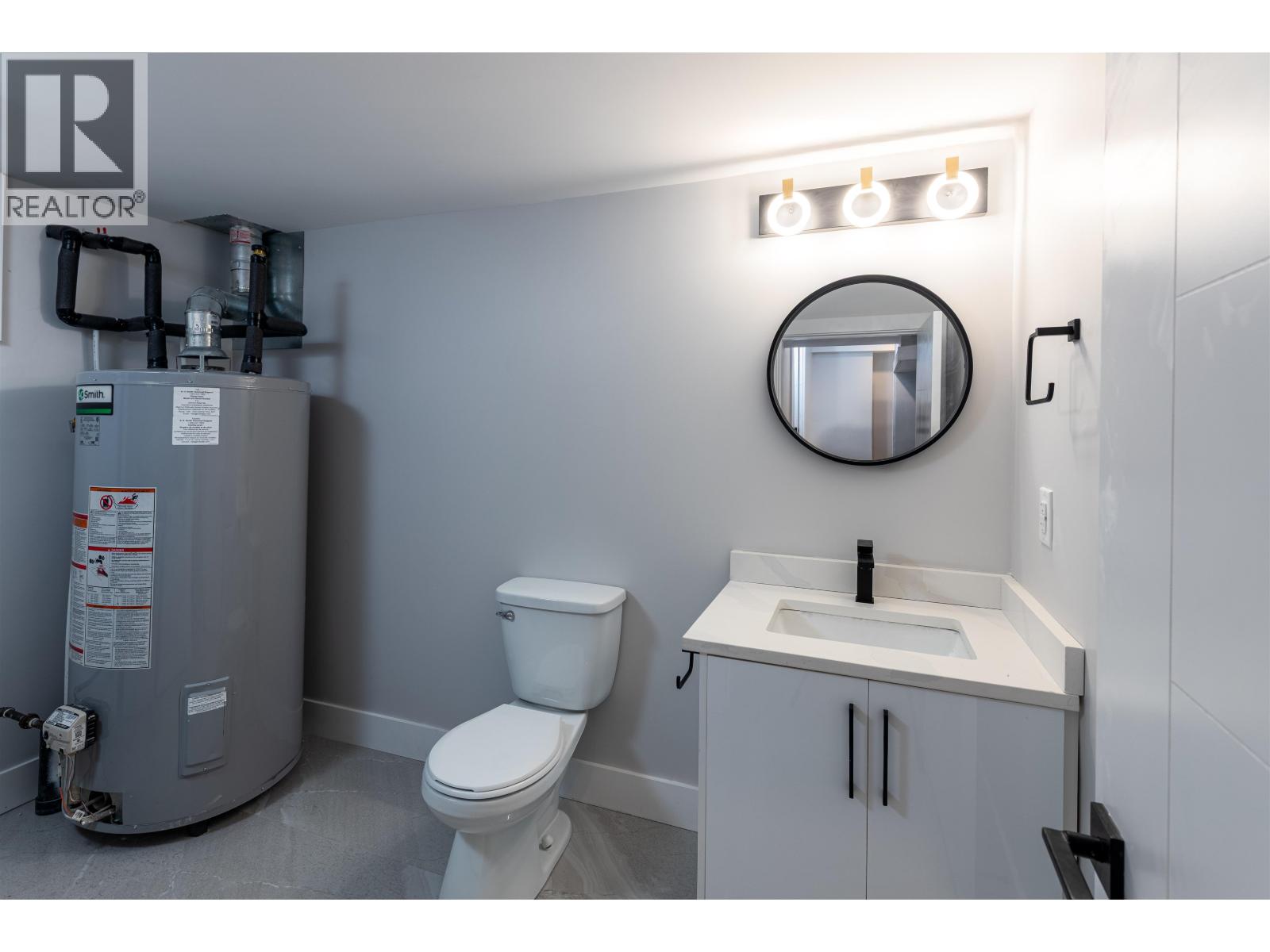 2711 SPARKS STREET - 23