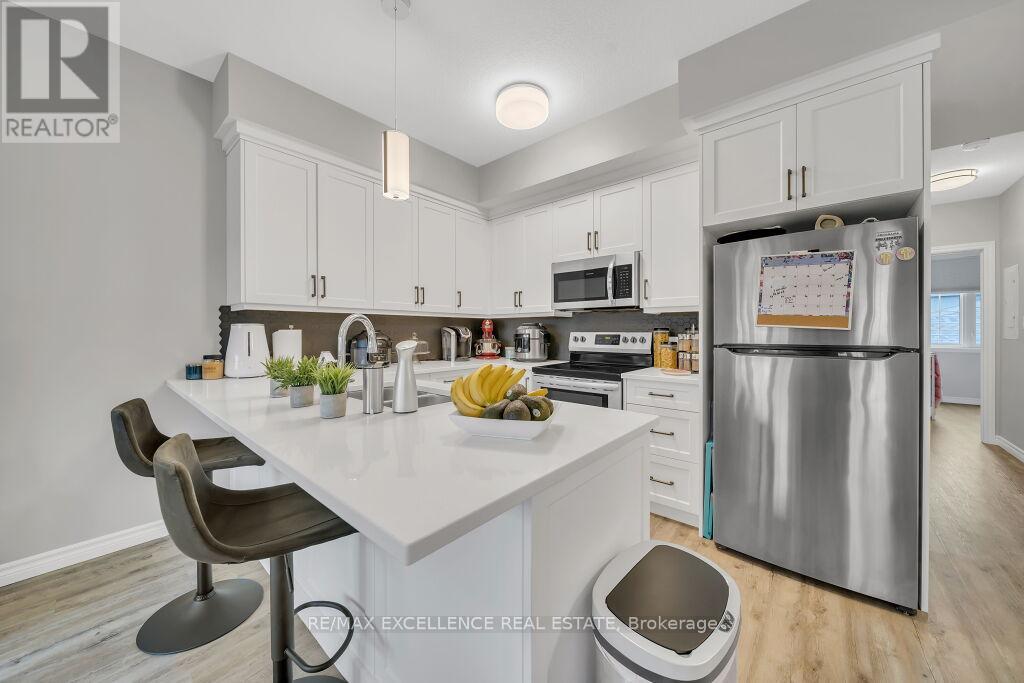 #3 20 MURRAY COURT - 11