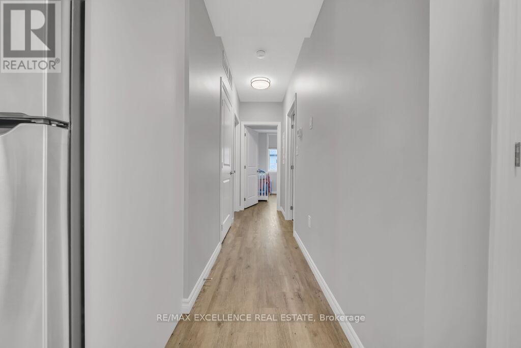 #3 20 MURRAY COURT - 14