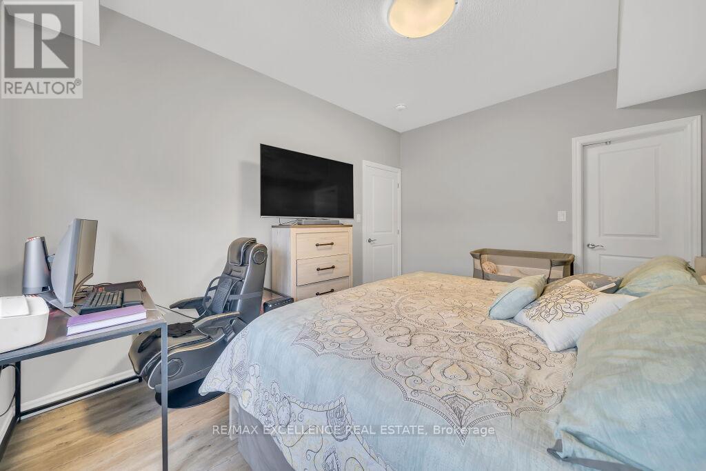 #3 20 MURRAY COURT - Image 16