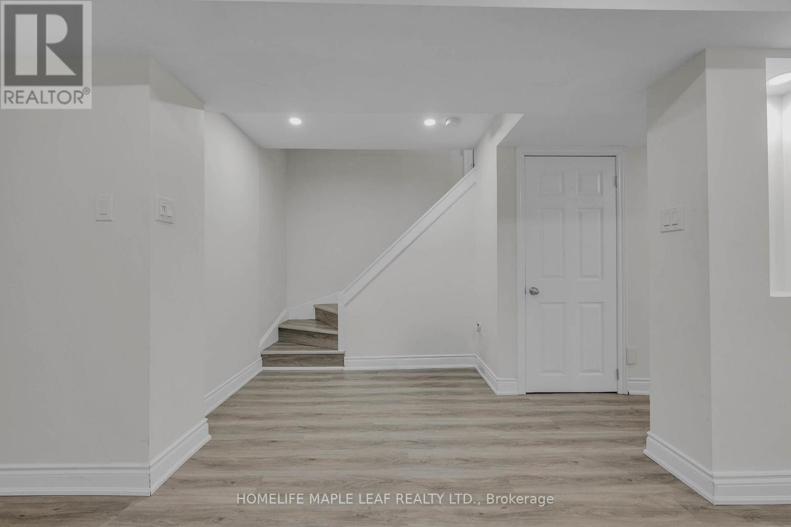 191 STIRLING MACGREGOR DRIVE - 24