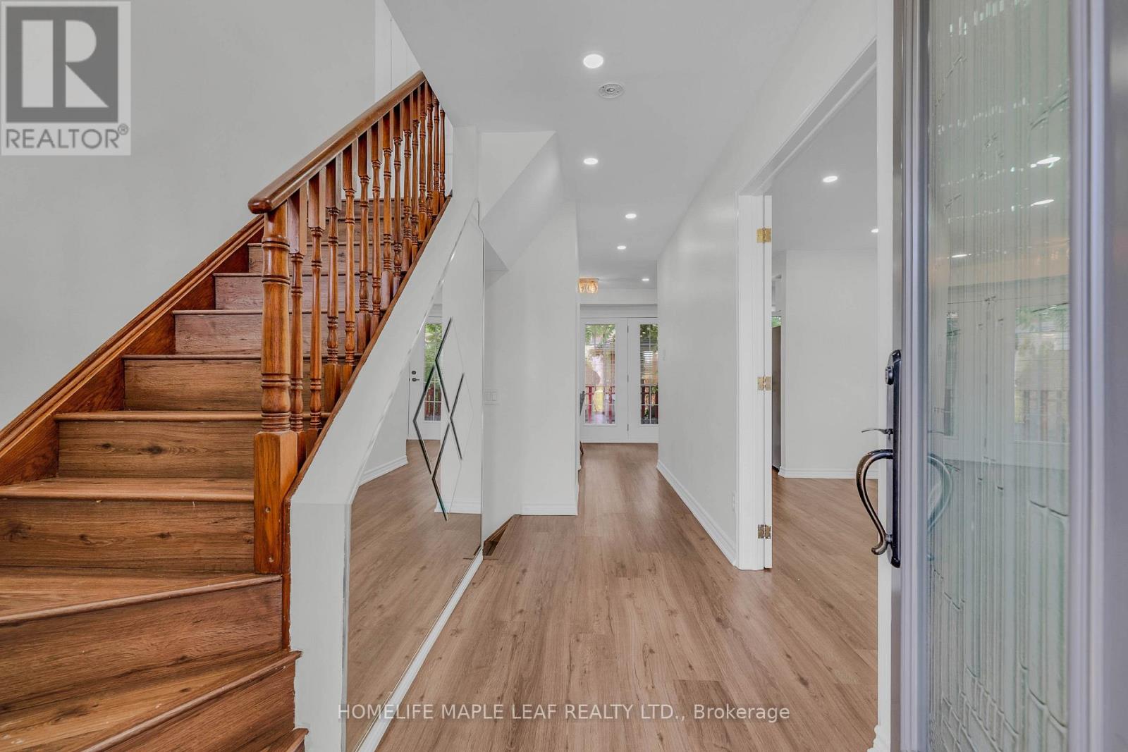 191 STIRLING MACGREGOR DRIVE - 8
