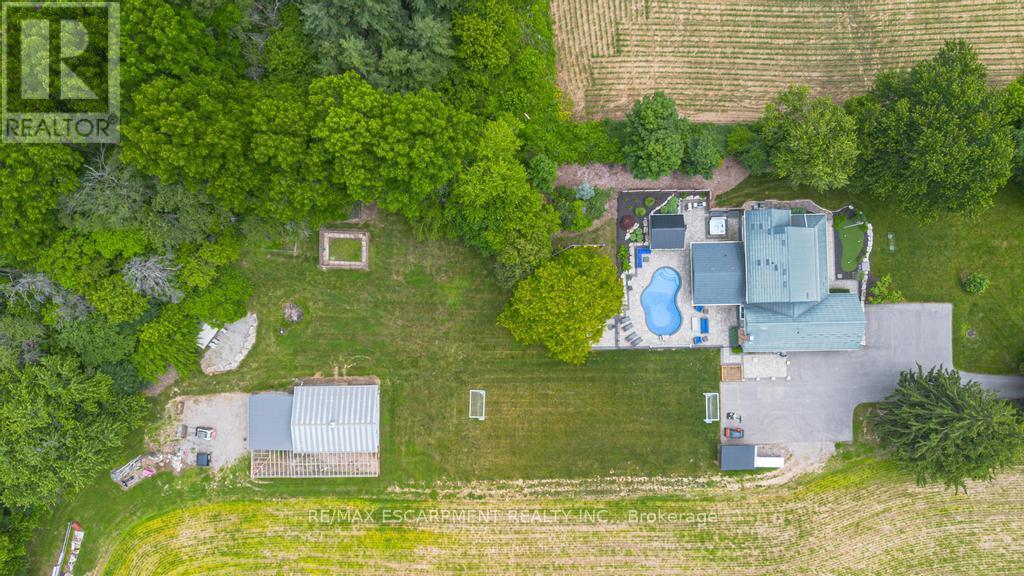 1119 POWERLINE ROAD E - Image 29