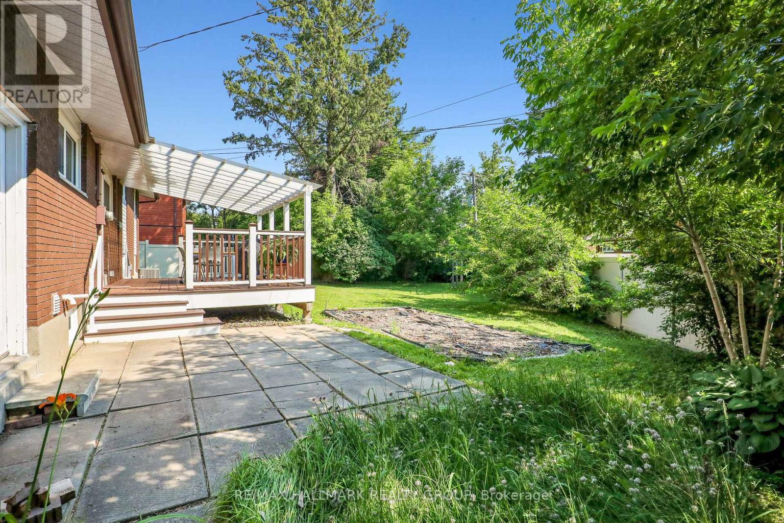 37 LYALL STREET - 31
