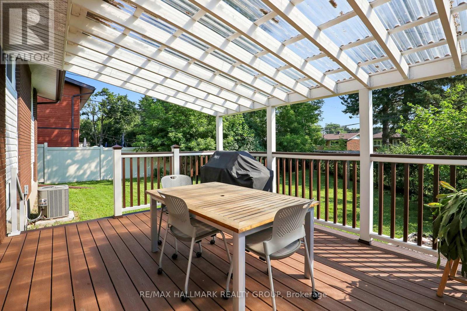 37 LYALL STREET - 30