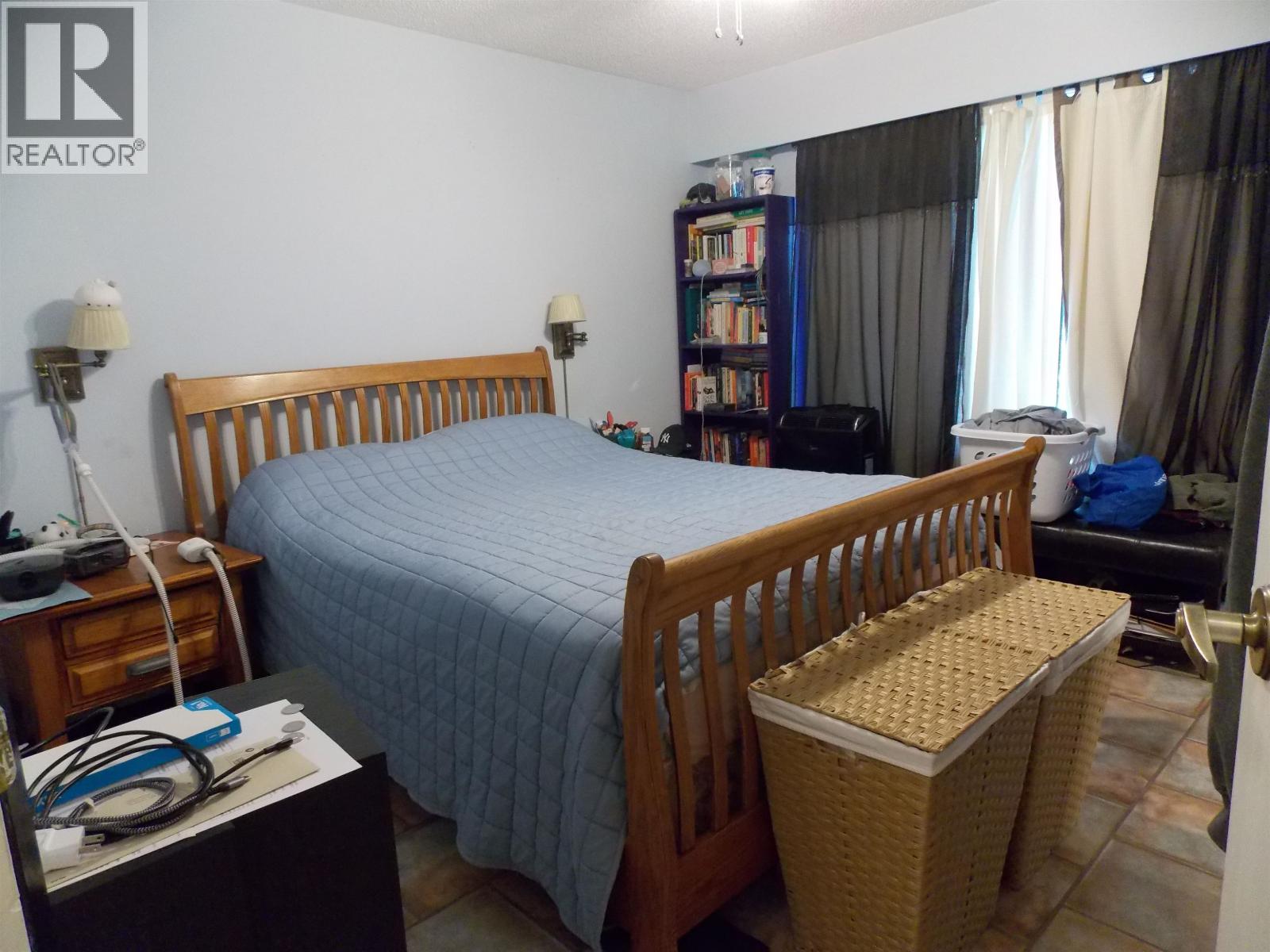 760 SMITH STREET - 18