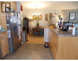 Laundry room - 760 Smith Street, Williams Lake, BC V2G4A5 Photo 9