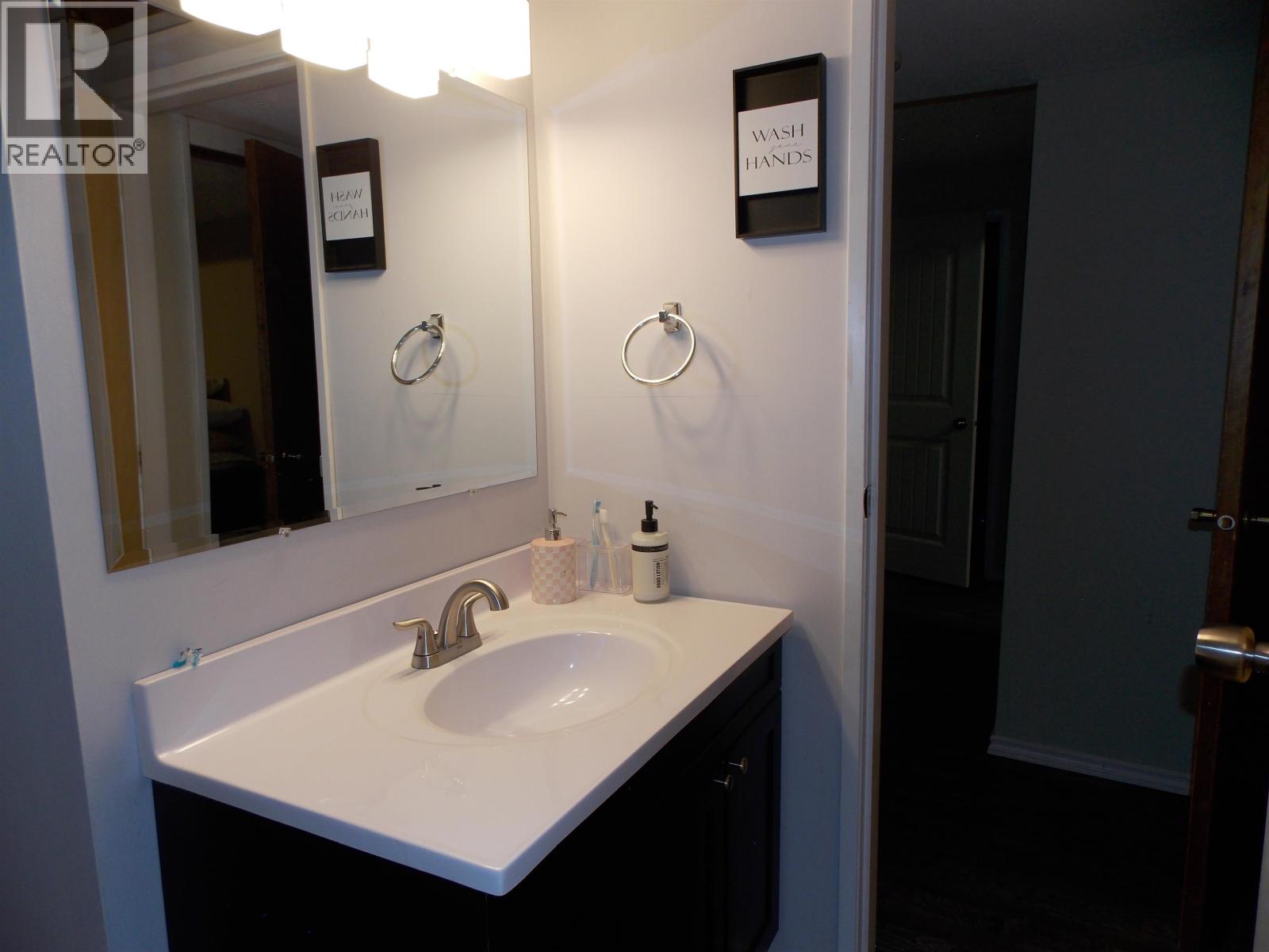 760 SMITH STREET - 24