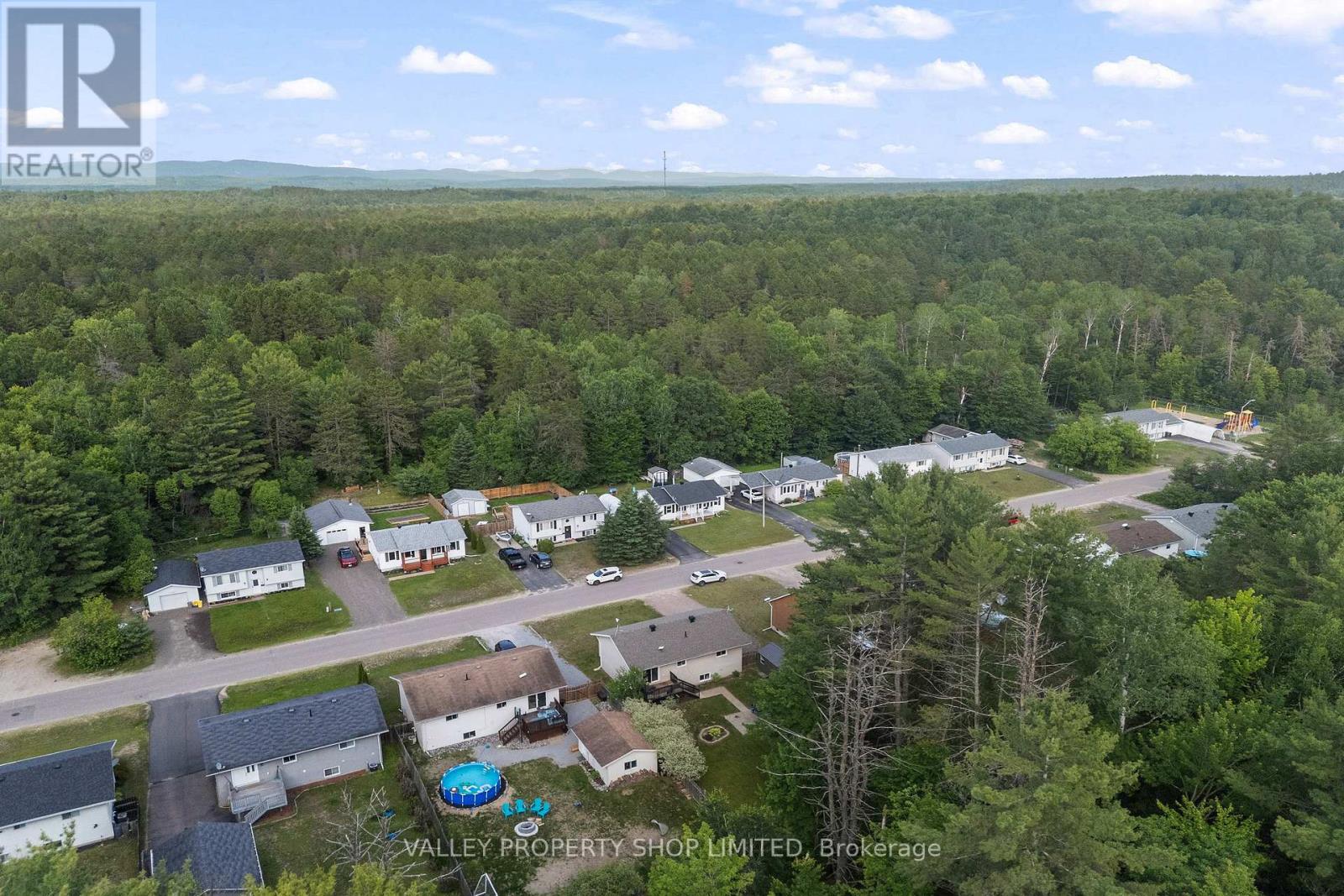 16 BOB SEGUIN DRIVE - 29