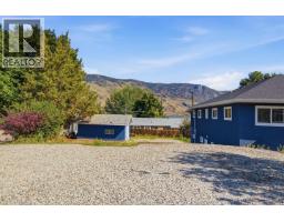 Living room - 6507 Savona Access Road, Kamloops, BC V0K2J0 Photo 10