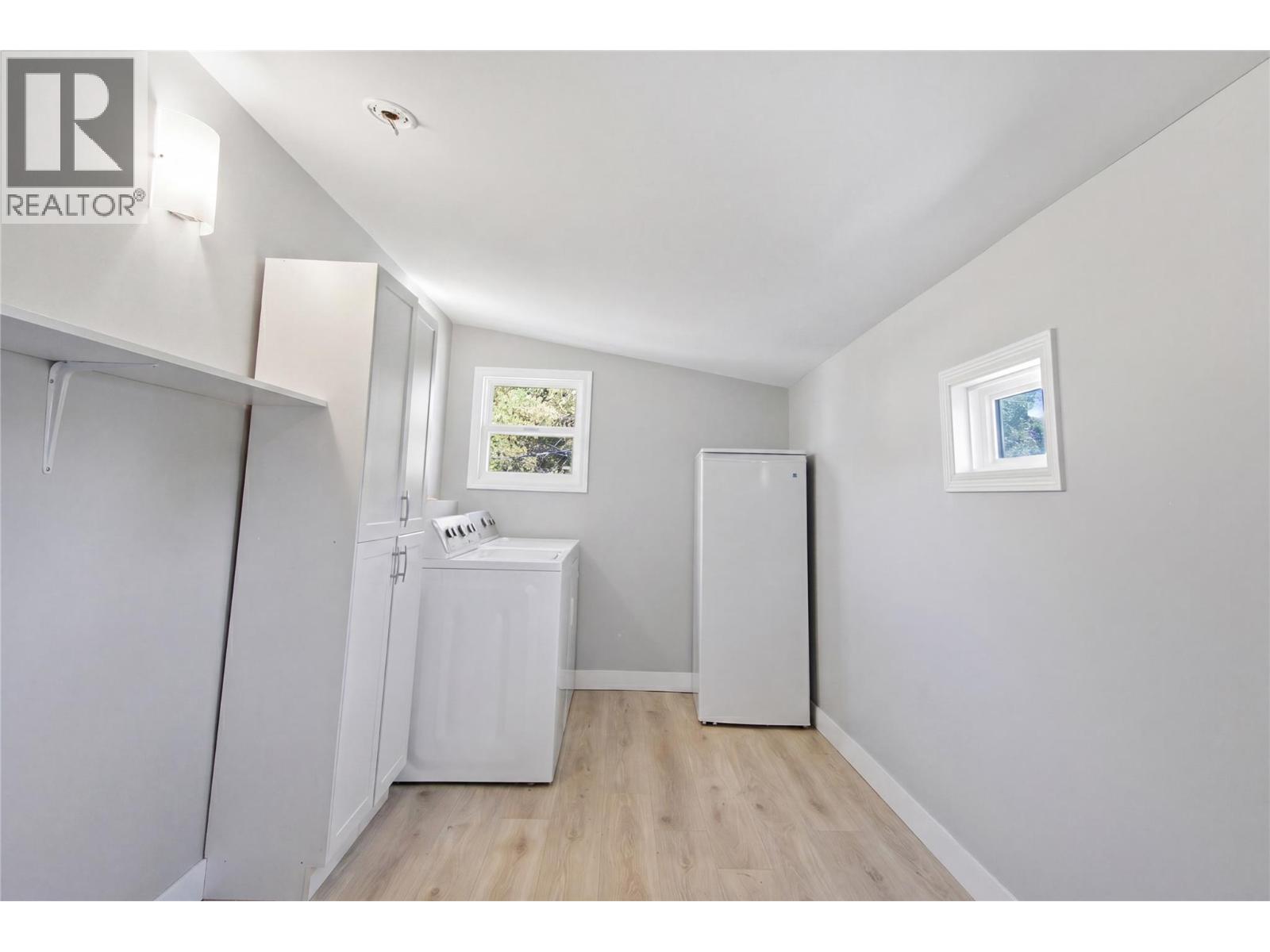 6507 Savona Access Road - 32