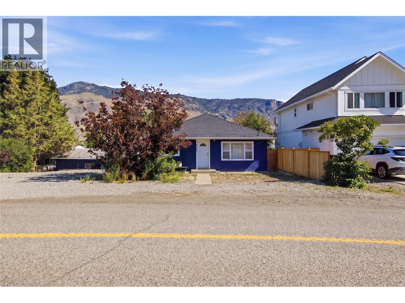 6507 Savona Access Road - 1