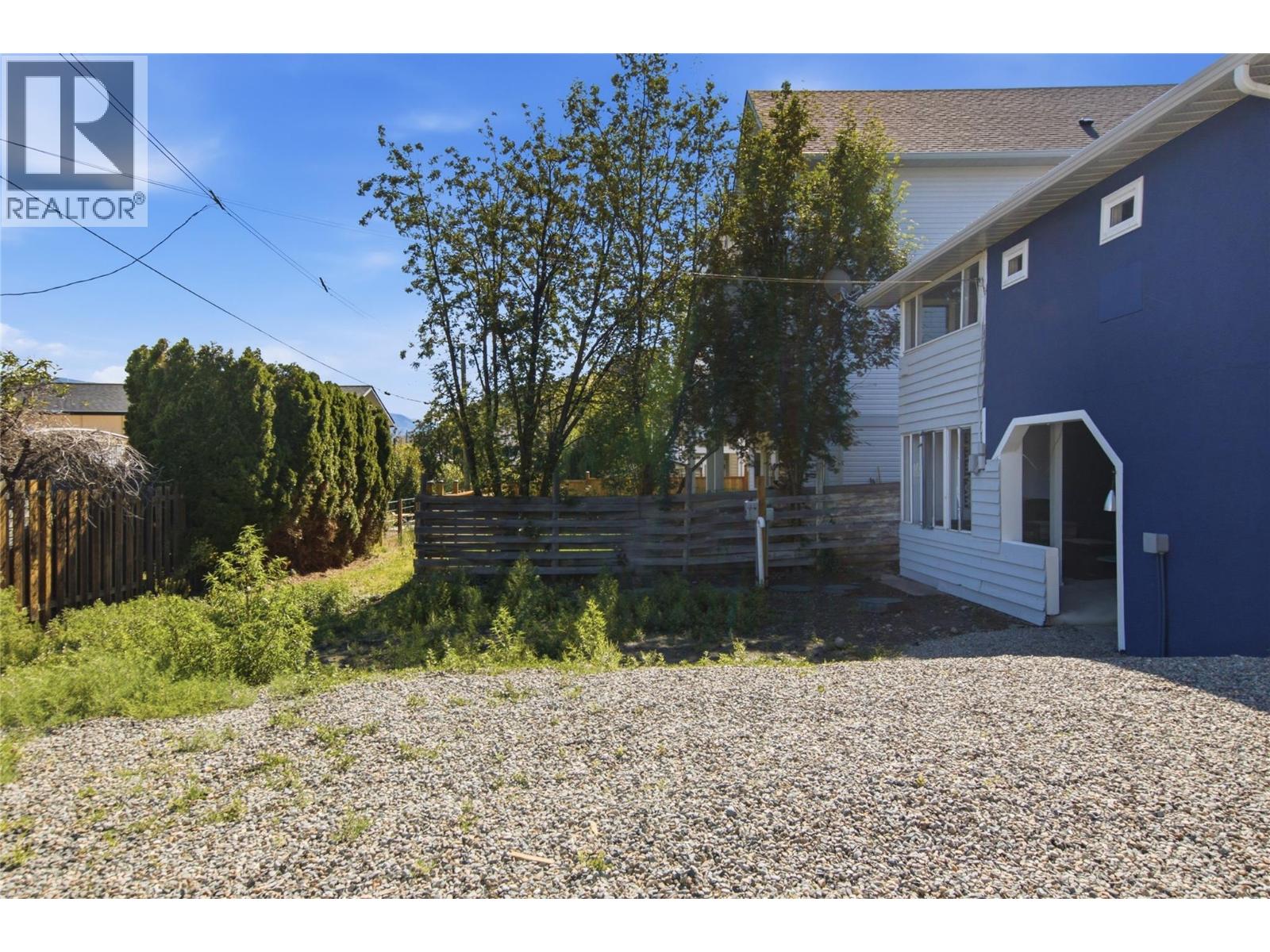 6507 Savona Access Road - 6