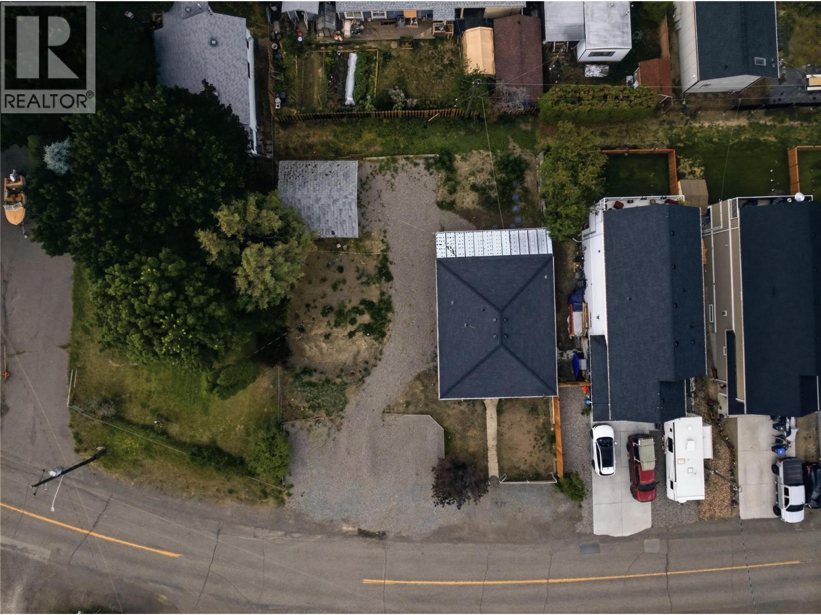 6507 Savona Access Road - 17