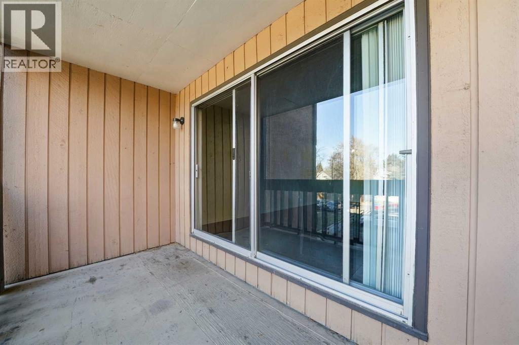 4746 55 Street - 14