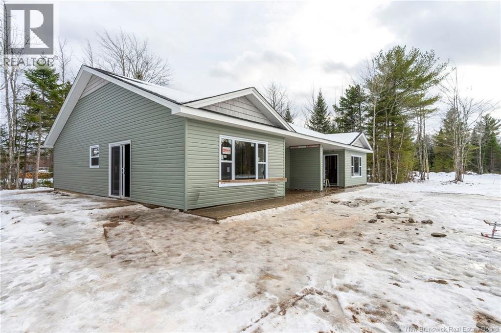 15 Shoreway Street - 35