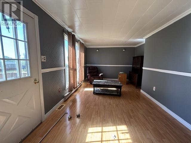 292 Main Street - 8