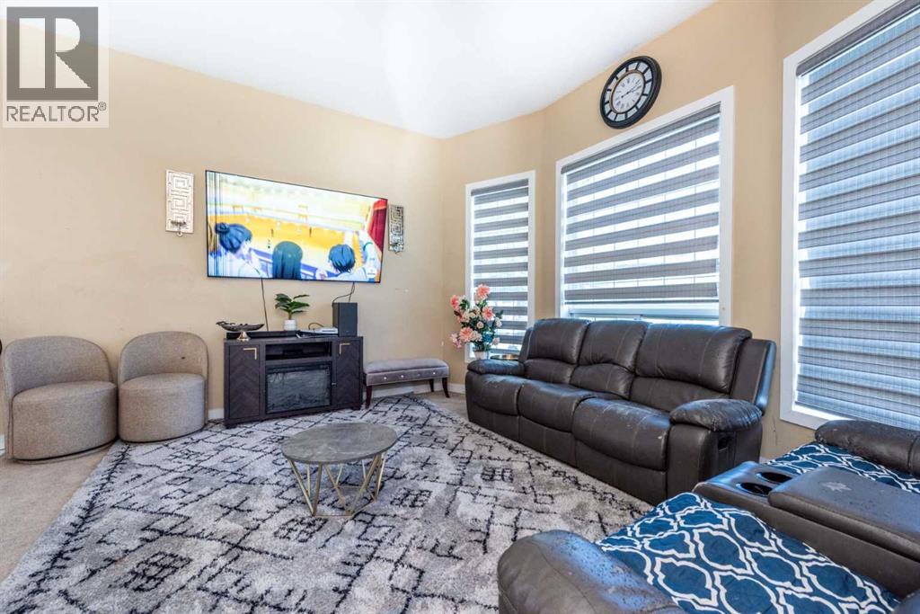 45 Martin Crossing Crescent NE - 5