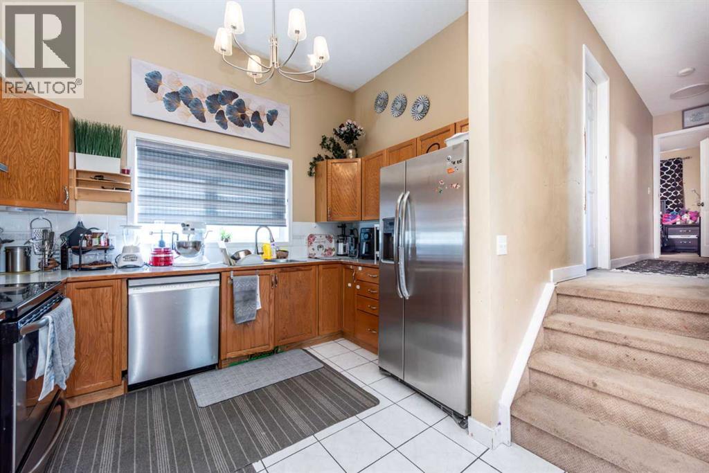 45 Martin Crossing Crescent NE - 10